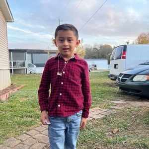 Meet your Posher, Lopez